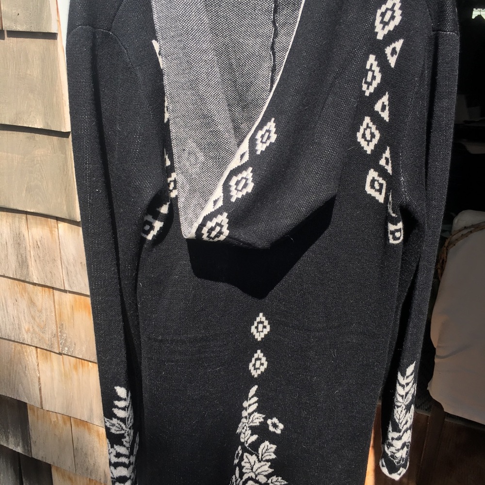 Cardigan - Picture 5 of 6